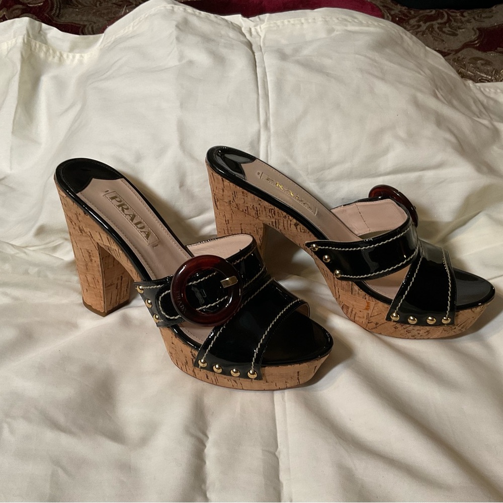 Prada shoes 👠
